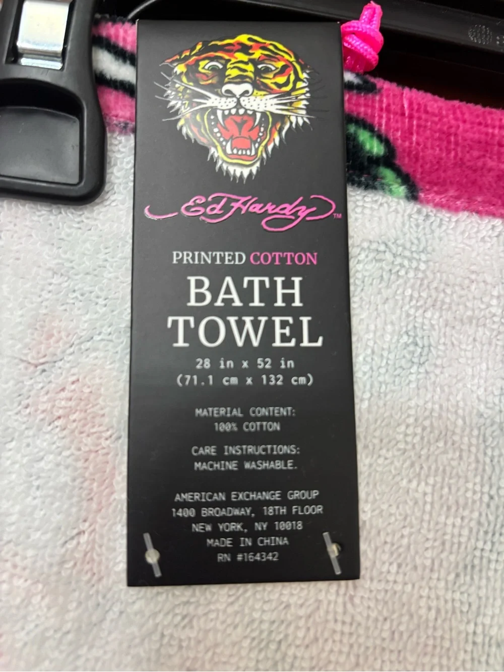 ED HARDY HALLOWEEN SKULLS & ROSES PLUSH BATH TOWEL 100% COTTON SUPER ABSORBENT